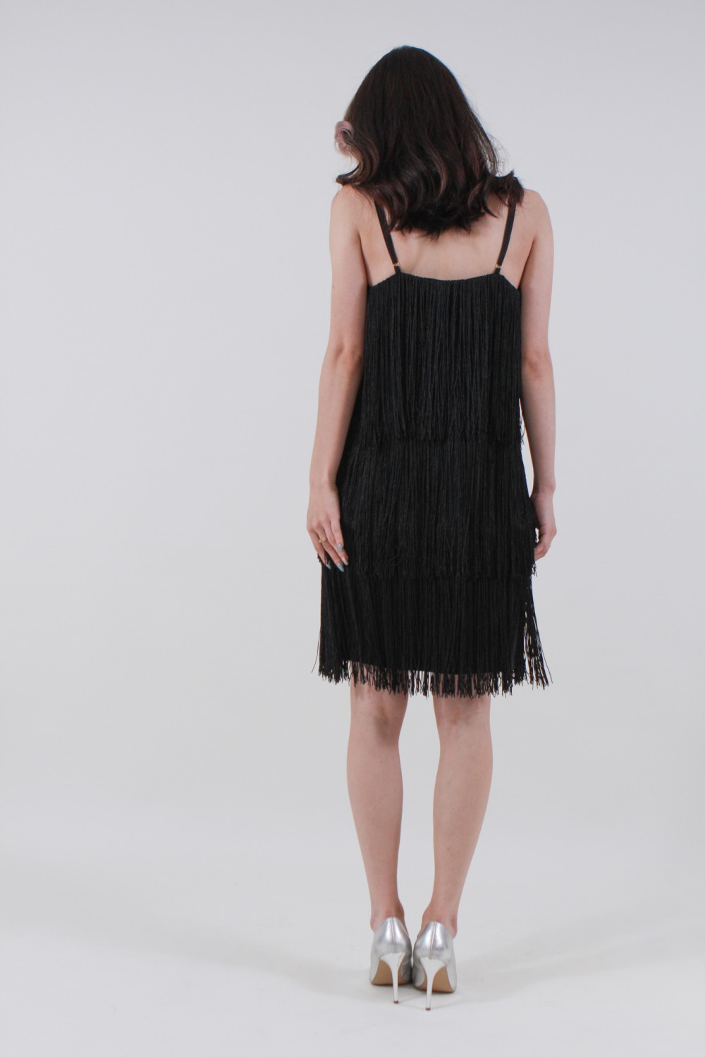 Платье-мини гэтсби с  бахромой на бретелях (Черный) - фото